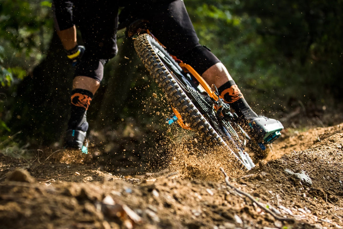 Maxxis Minion DHR II, 3CG, EXO+, TR, 27.5x2.4WT - MTB Renkaat - | Bikexpert